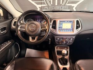 Jeep Renegade LONGUITUDE  - Foto 7