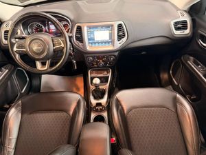 Jeep Renegade LONGUITUDE  - Foto 14