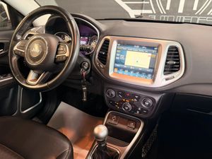 Jeep Renegade LONGUITUDE  - Foto 15