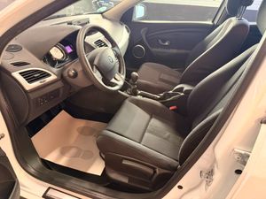 Renault Megane Dynamique  - Foto 11