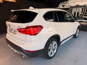 BMW Serie 1 xDrive 20 d Sport Line  - Foto 4