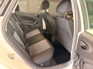 Seat Ibiza Reference Plus  - Foto 14