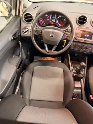Seat Ibiza Reference Plus  - Foto 9