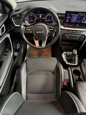 Kia Ceed Tech  - Foto 10
