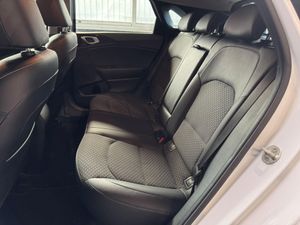 Kia Ceed Tech  - Foto 16
