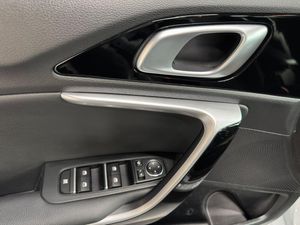 Kia Ceed Tech  - Foto 13