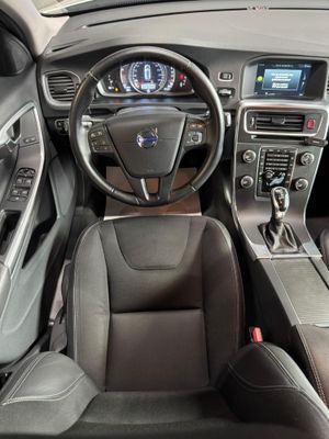 Volvo V60 Kinetic  - Foto 13