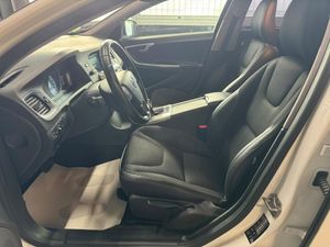 Volvo V60 Kinetic  - Foto 21