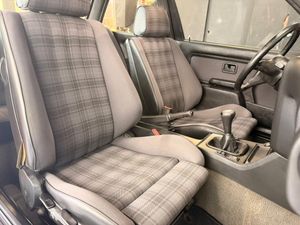 BMW Serie 3 318IS  - Foto 12