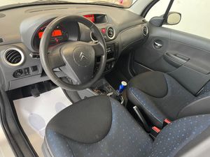 Citroën C3 1.4i EXCLUSIVE   - Foto 7