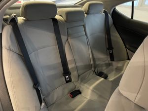 Lexus IS 220d   - Foto 8