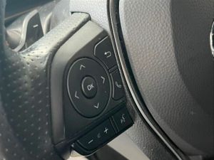 Toyota Corolla 2.0 180H GRSPORT ECVT  - Foto 17