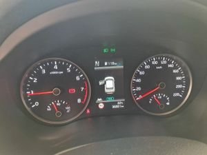 Kia Stonic 1.0 TGDi 74kW 100CV MHEV MT GT Line - Foto 17