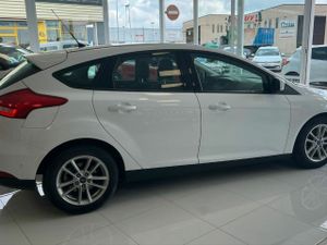 Ford Focus 1.0 Ecoboost AutoStartStop 74kW Trend  - Foto 6