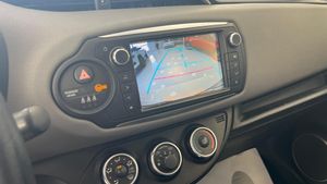 Toyota Yaris active - Foto 19