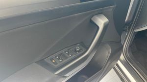 Volkswagen T-Roc R-Line en valls - Foto 17