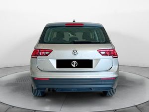 Volkswagen Tiguan EDITION BMT SUV en Tarragona - Foto 8