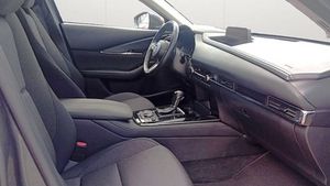 Mazda CX-30 E-SKYACTIV X AUTO en valls - Foto 16