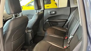 Jeep Compass LIMITED en valls - Foto 20