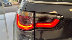 Jeep Compass LIMITED en valls - Foto 11