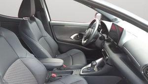 Mazda 2 Homura CVT Pequeño automático en Tarragona - Foto 12