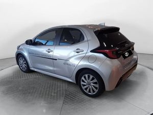Mazda 2 Select Hybrid etiqueta ECO en Tarragona - Foto 8
