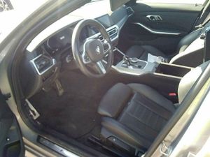 Bmw Series 3 330e - Foto 8