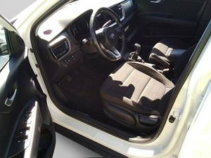 Kia Stonic 1.6 Crdi Vgt 100kw (136cv) Drive - Foto 8