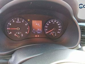 Kia Stonic 1.0 T-gdi 74kw (100cv) Black Edition - Foto 9