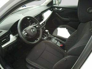 Skoda Kamiq 1.0 Tsi 81kw (110cv) Dsg Ambition - Foto 8