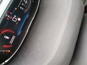 Peugeot 3008 1.5 Bluehdi 96kw S&s Gt Eat8 - Foto 9