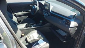 Toyota C-hr 2.0 180h Advance - Foto 6
