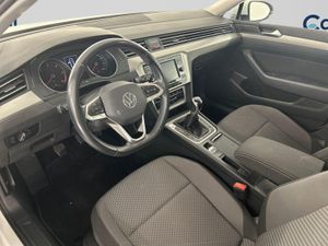 Volkswagen Passat Variant Business 2.0 Tdi 110kw - Foto 8