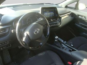 Toyota C-hr 1.8 125h Advance - Foto 8