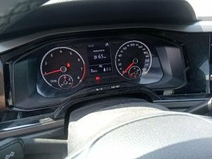 Volkswagen Polo Advance 1.0 Tsi 70kw (95cv) - Foto 9