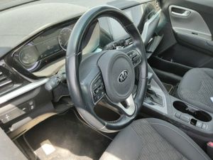 Kia Niro (o) 1.6 Gdi Hev 104kw (141cv) Concept - Foto 8