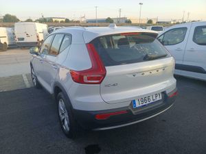 Volvo Xc40 (o) 1.5 T2 Momentum Pro Auto - Foto 3