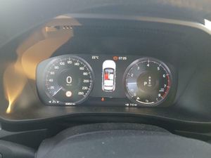 Volvo Xc40 (o) 1.5 T2 Momentum Pro Auto - Foto 7