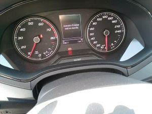 Seat Arona 1.0 Tsi 81kw (110cv) Style Go2 - Foto 9