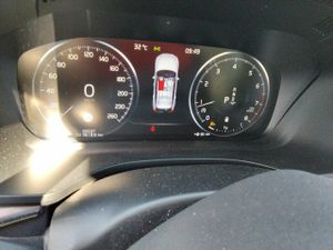 Volvo Xc60 2.0 B4 G Momentum Pro Auto - Foto 9
