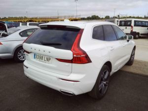 Volvo Xc60 2.0 T6 Awd Recharge Inscription Exp Auto - Foto 4