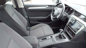 Volkswagen Passat Business 2.0 Tdi 110kw (150cv) - Foto 6