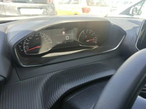Peugeot 2008 Active Pack Bluehdi 81kw (110cv) - Foto 9