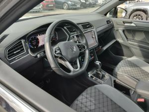 Volkswagen Tiguan R-line 2.0 Tdi 110kw (150cv) Dsg - Foto 8