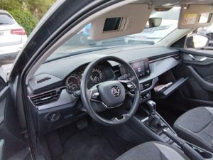 Skoda Kamiq 1.5 Tsi 110kw (150cv) Dsg Style - Foto 8