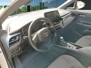 Toyota C-hr 2.0 180h Advance - Foto 8