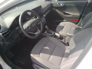 Hyundai Ioniq 1.6 Gdi Hev Klass Dct - Foto 8