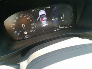 Volvo Xc40 1.5 T4 Twin Recharge Inscription Auto - Foto 9