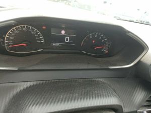 Peugeot 2008 Active Pack Bluehdi 81kw (110cv) - Foto 9