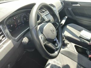 Volkswagen Tiguan R-line 2.0 Tdi 110kw (150cv) Dsg - Foto 8